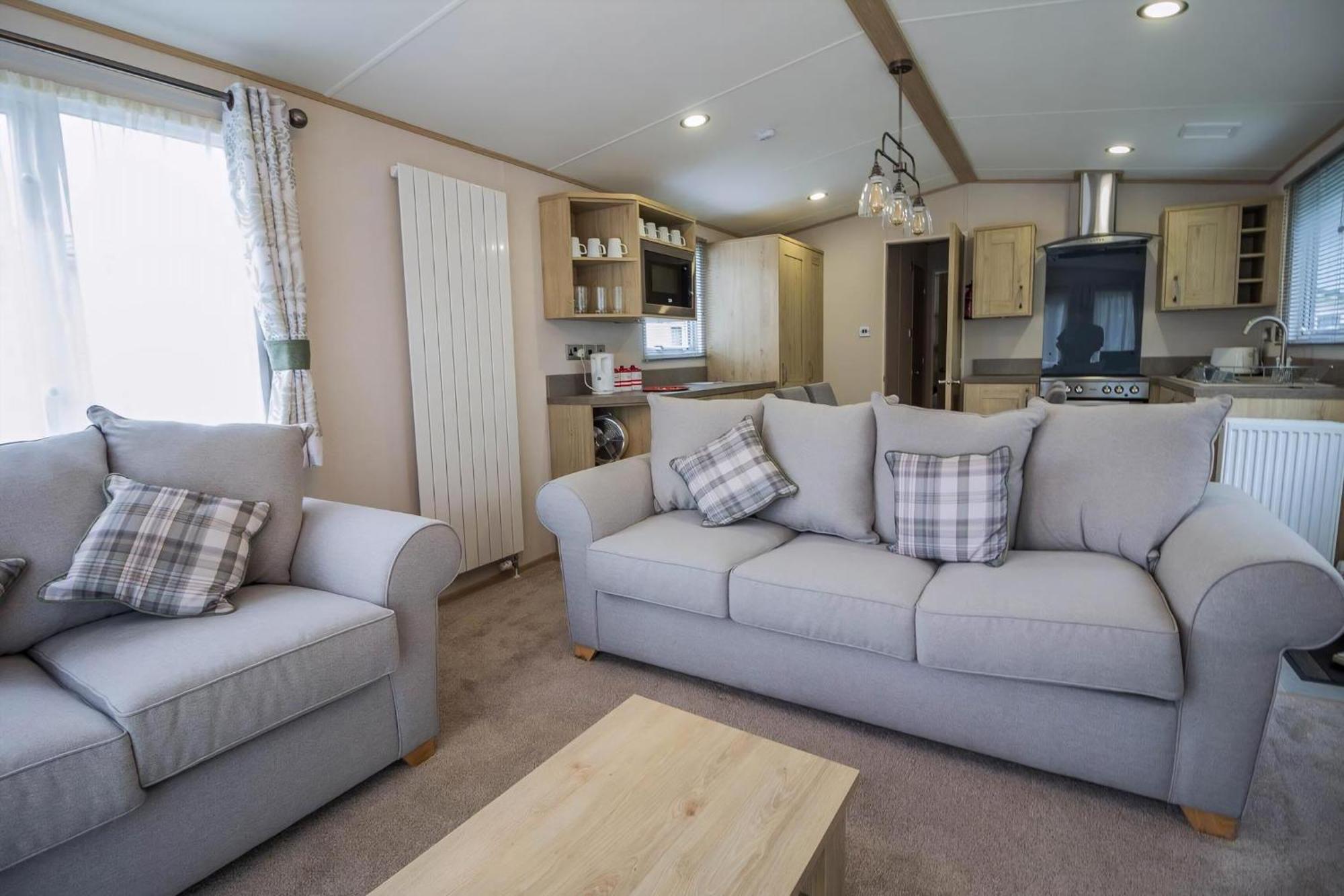 Отель Beautiful 6 Berth Caravan With Decking At Southview Holiday Park Ref 33024O Скегнесс Экстерьер фото